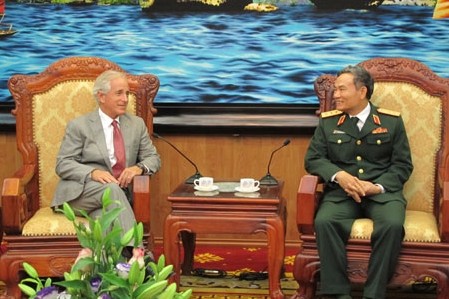 Les Etats Unis étudient la possibilité de lever les ventes d’armes létales au Vietnam